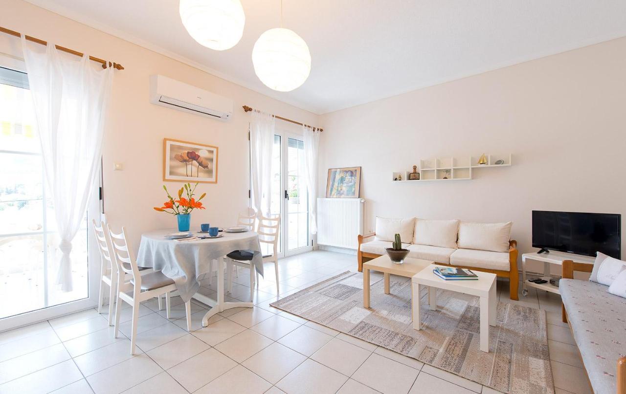 Daphne Suite PalaiónTsiflíkion Εξωτερικό φωτογραφία