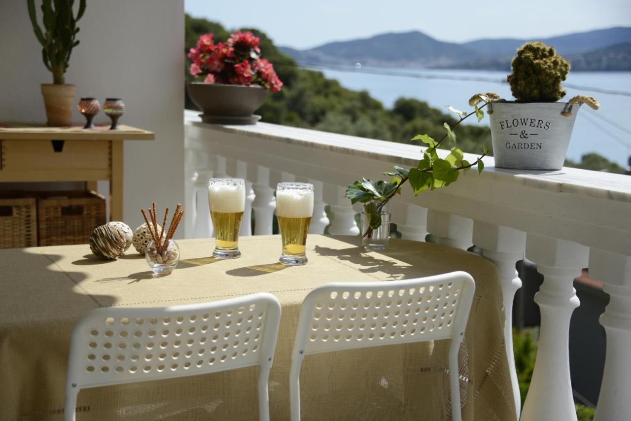 Daphne Suite PalaiónTsiflíkion Εξωτερικό φωτογραφία